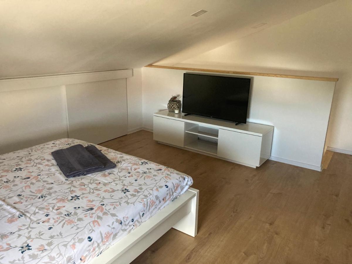 Apartman Hmelina Vrsi Exterior photo